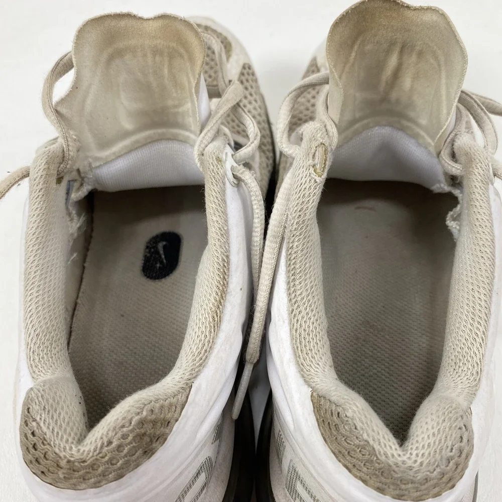 Nike Air Max  Running Shoe Platinum White Women‎ Size 7 555363 100